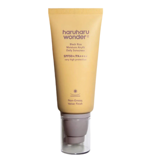 HARUHARU WONDER Black Rice Moisture Airyfit Daily Sunscreen SPF 50+ PA ++++