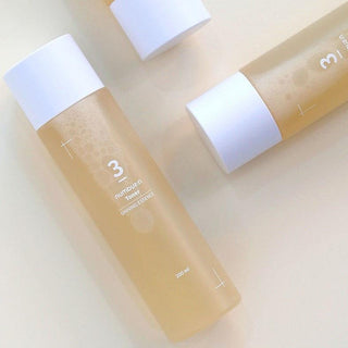 NUMBUZIN NO. 3 SUPER GLOWING ESSENCE TONER